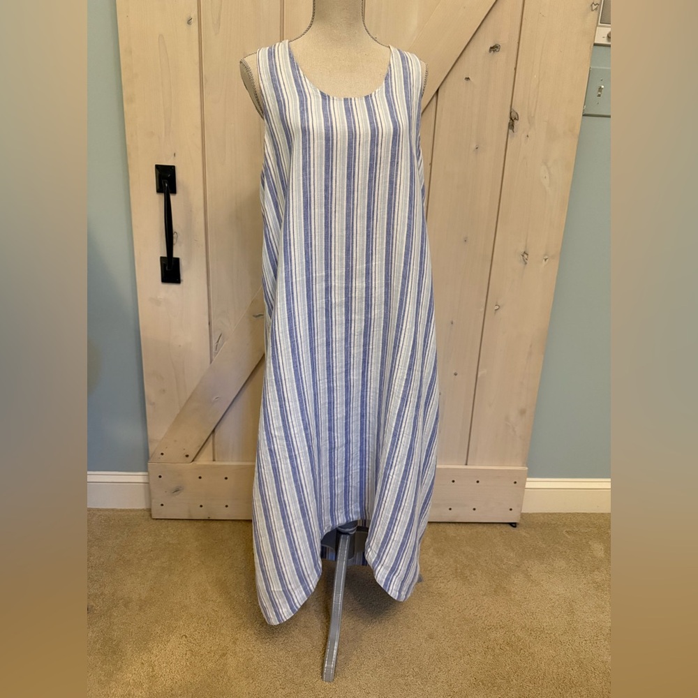 Saks Fifth Avenue Blue and White Linen sleeveless Striped Dress